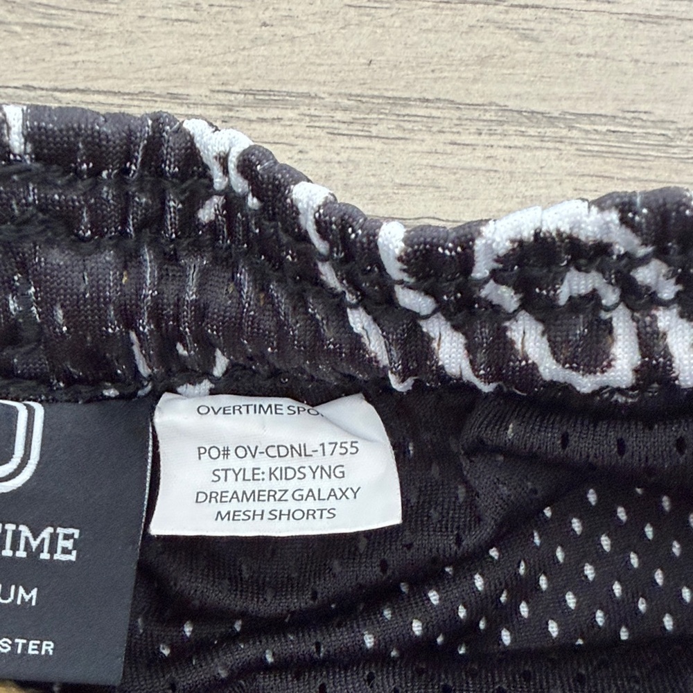 OVERTIME KIDS (sz Youth Medium) YNG DREAMERZ GALAXY MESH SHORTS - Picture 3 of 8